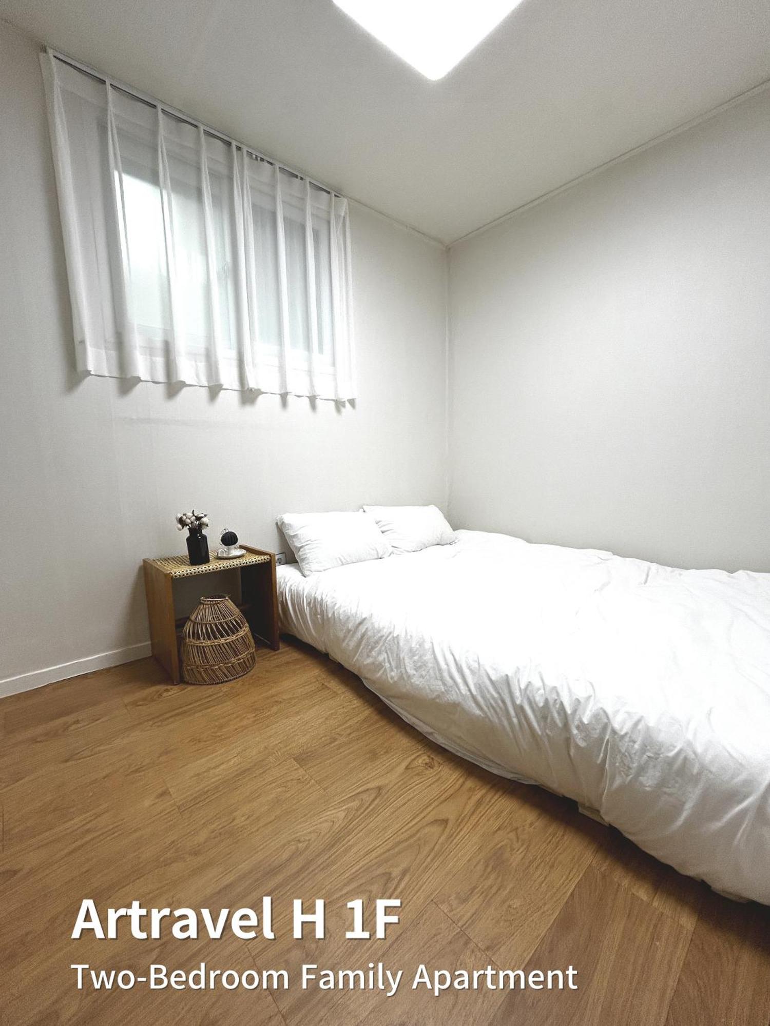 Апартаменты Artravel Hongdae Сеул Экстерьер фото